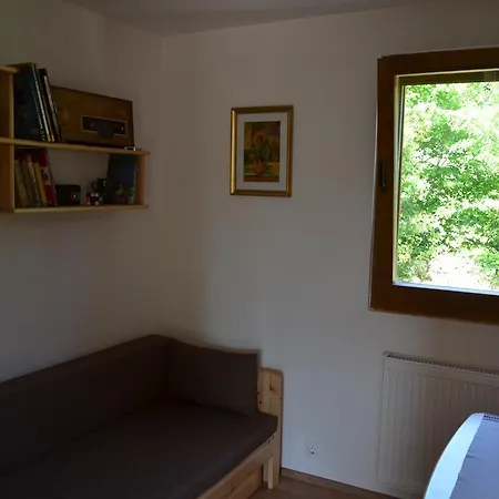 Feriehus Ozgida Nyaralohaz Zebegény